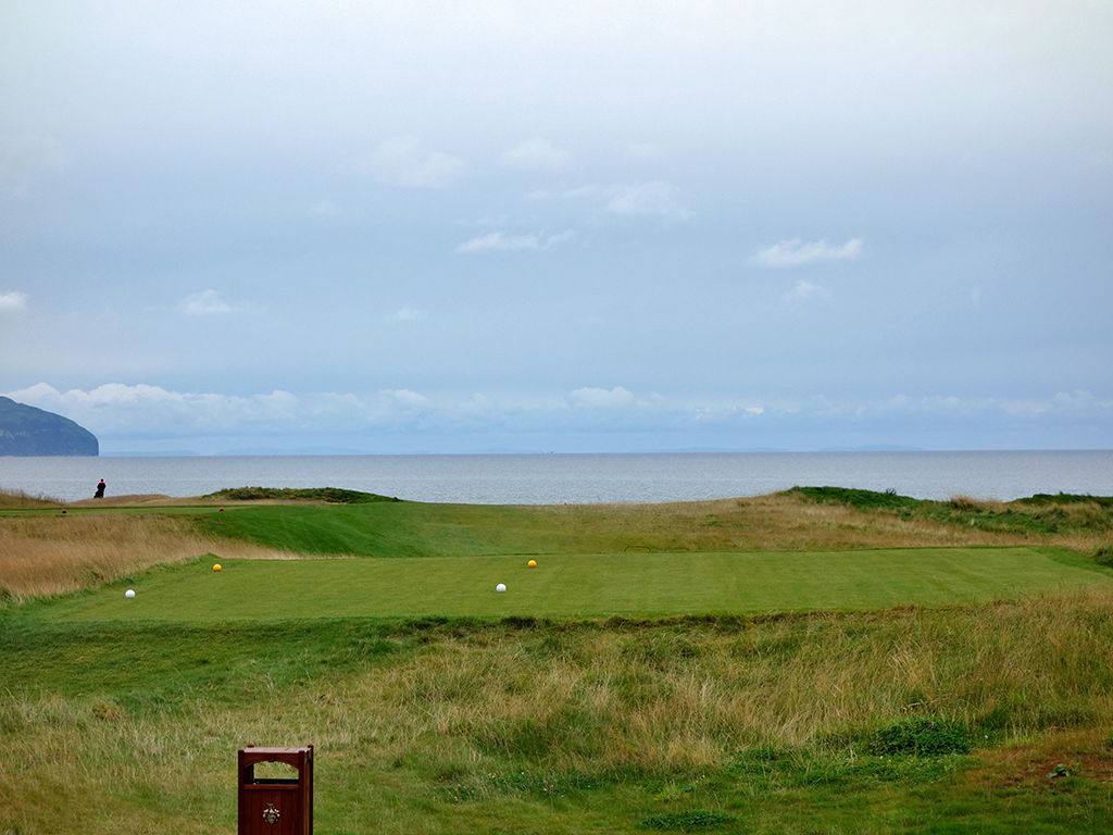 8th Hole at Trump Turnberry (King Robert the Bruce) (534 Yard Par 5)